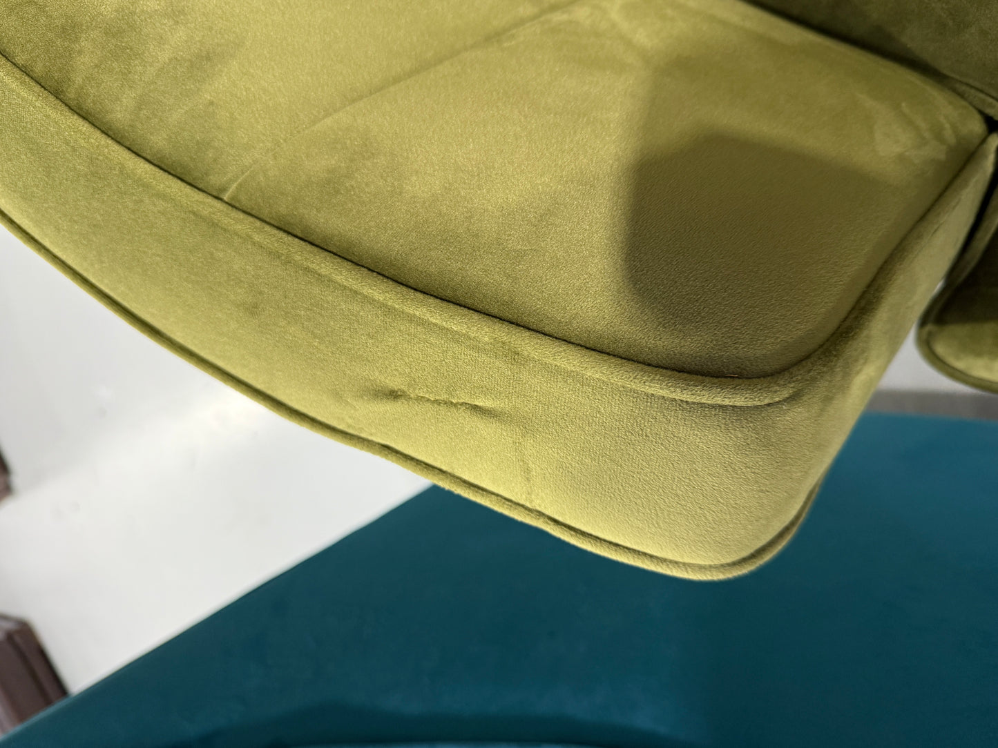 DFS Enhanced Accent Chair In Olive Velvet Fabric