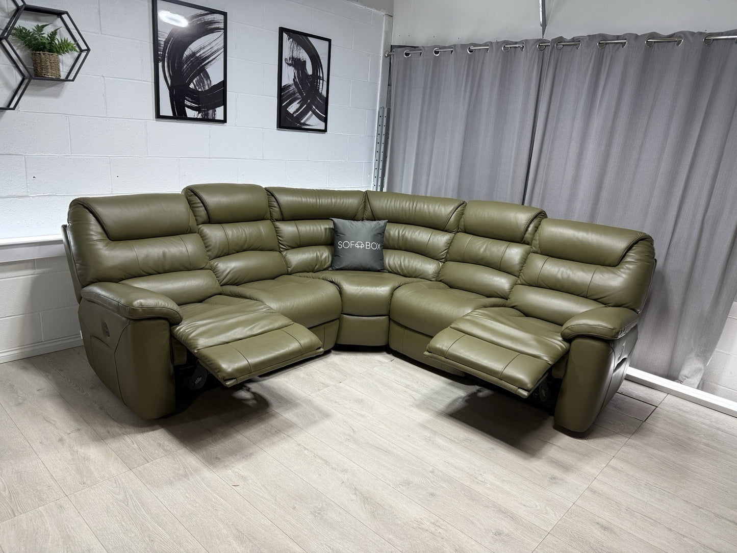 La-Z-Boy Staten Corner Power Recliner Sofa In Pine Green