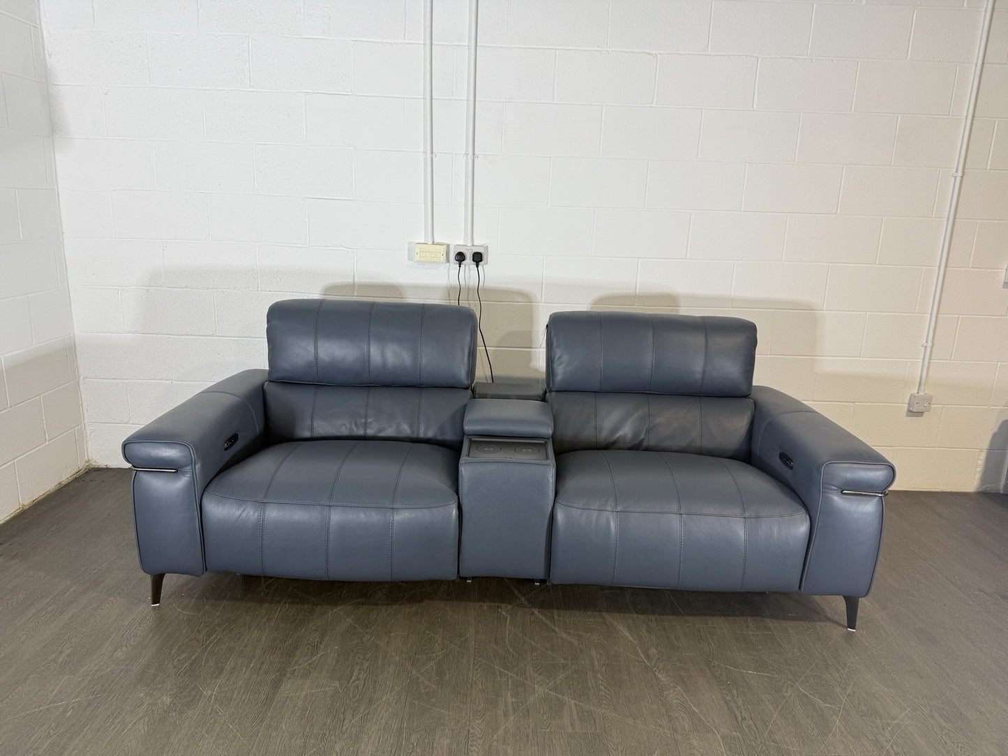 Furniture Village World Of Leather Homestage 3 Seater Power Recliner With Media