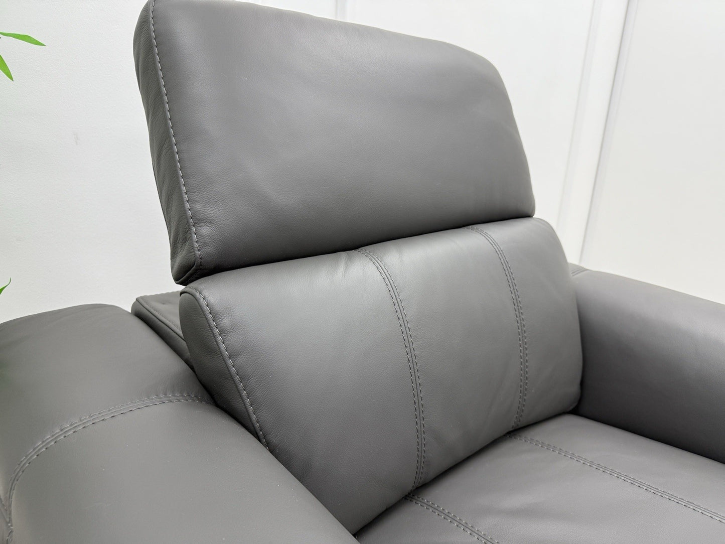 DFS Jagger Power Recliner Chair with Power Headrest