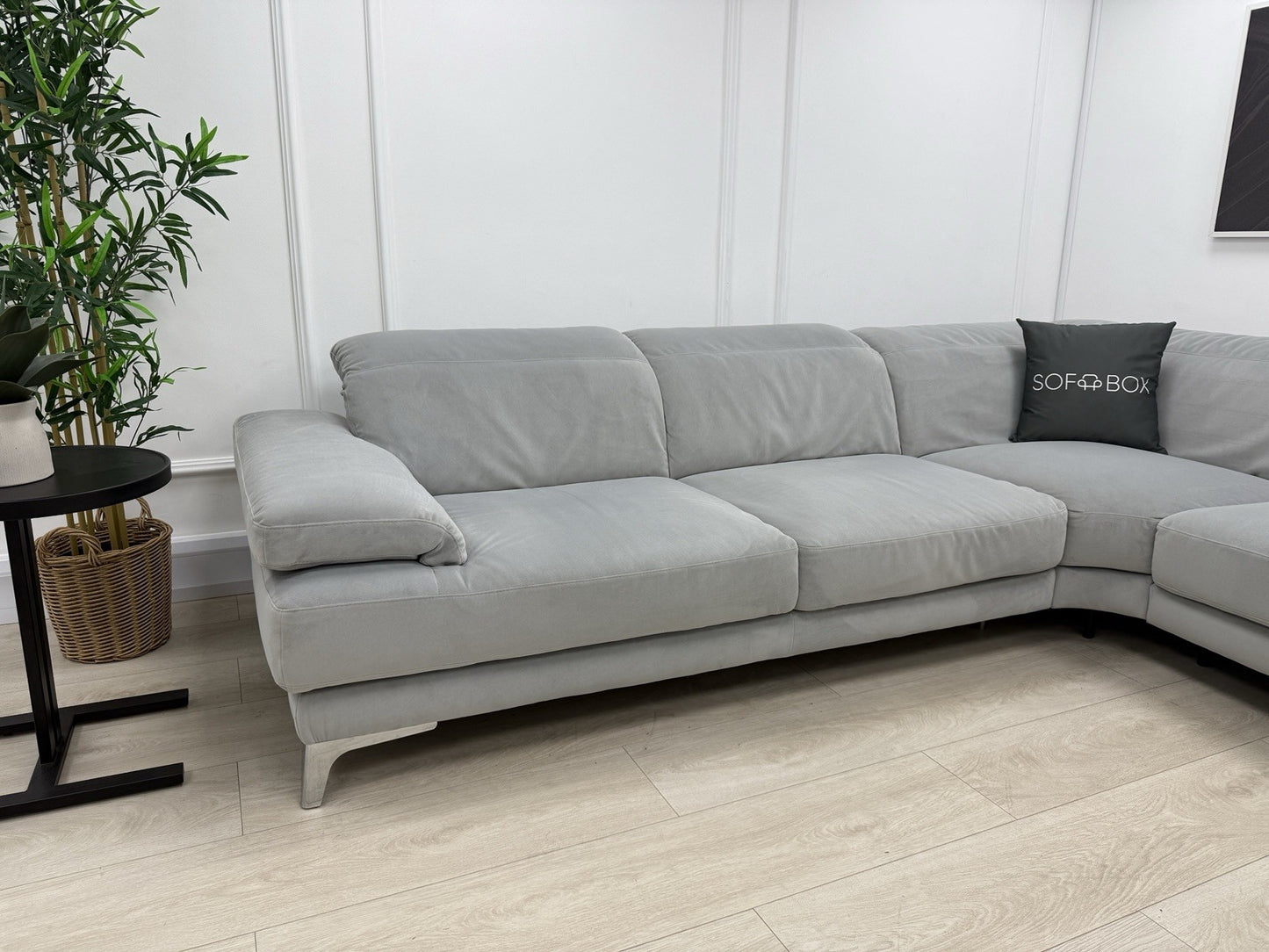 Natuzzi Speranza Corner Sofa In Grey Velvet