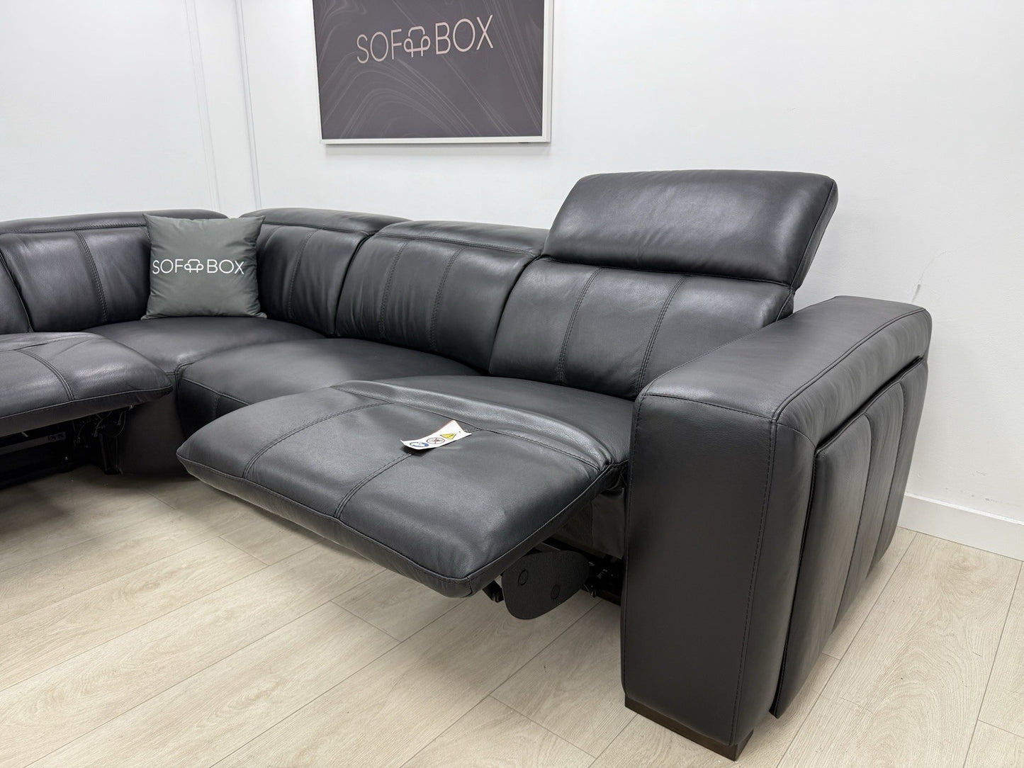 DFS Crusade Heated Recliner Corner Sofa Black Leather