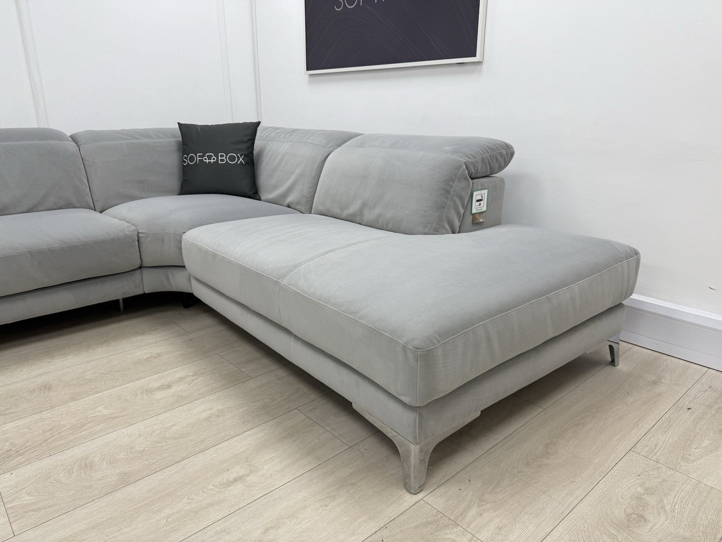 Natuzzi Speranza Corner Sofa In Grey Velvet