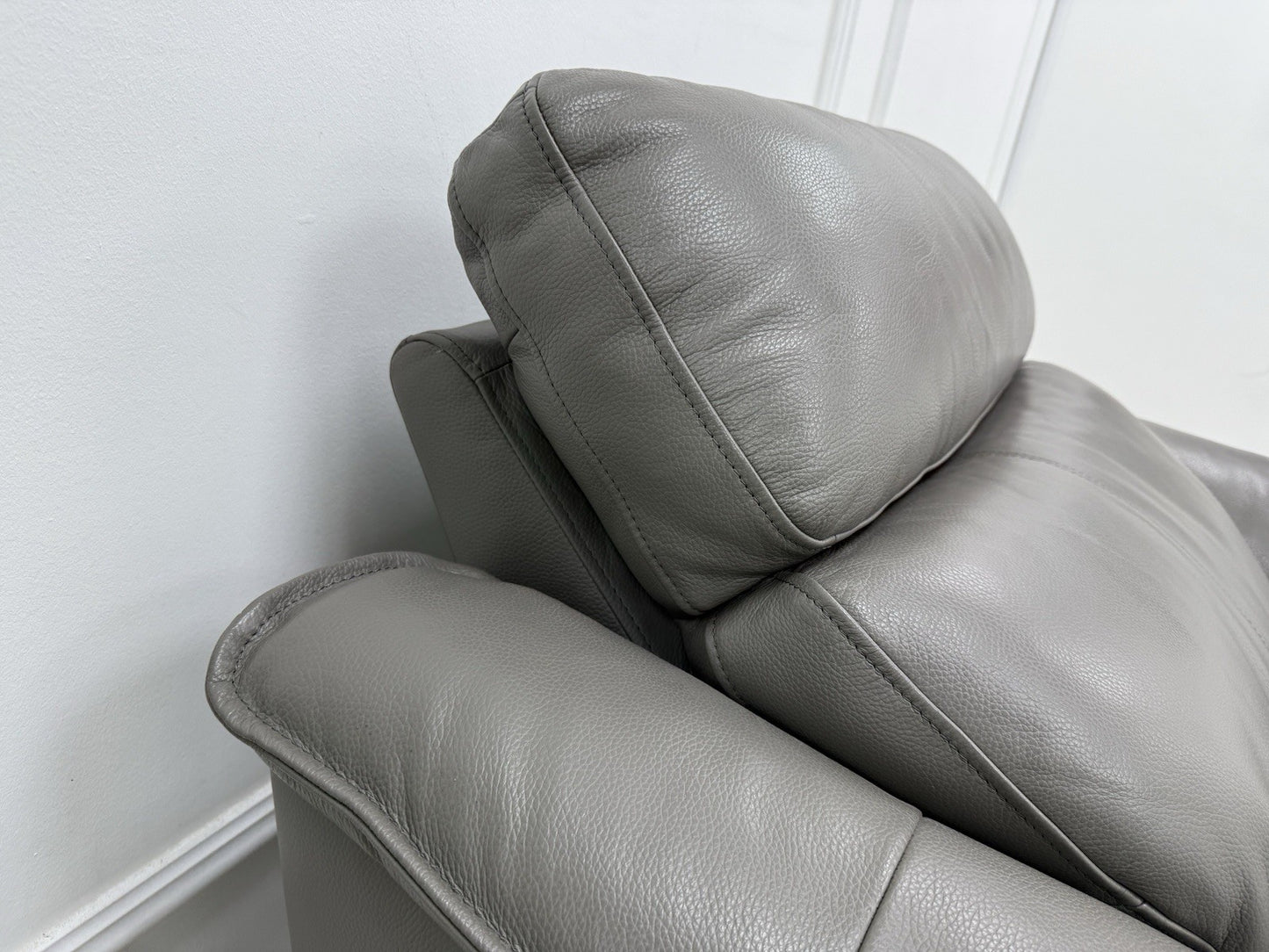 Sofology The Arlo Power Recliner Armchair Trusty Embossed Elephant Grey Leather