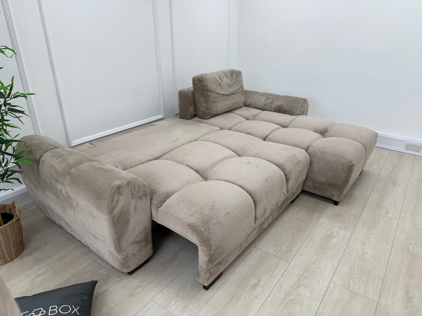 Azzuro Corner Sofa Bed In Beige