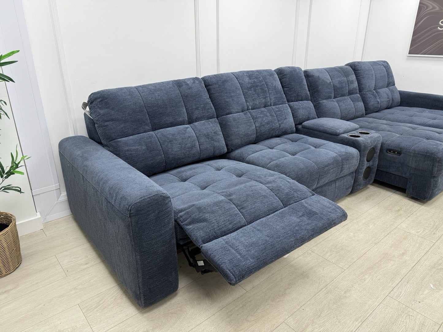 DFS Steller XL Power Chaise Recliner Sofa In Nuova Midnight Fabric
