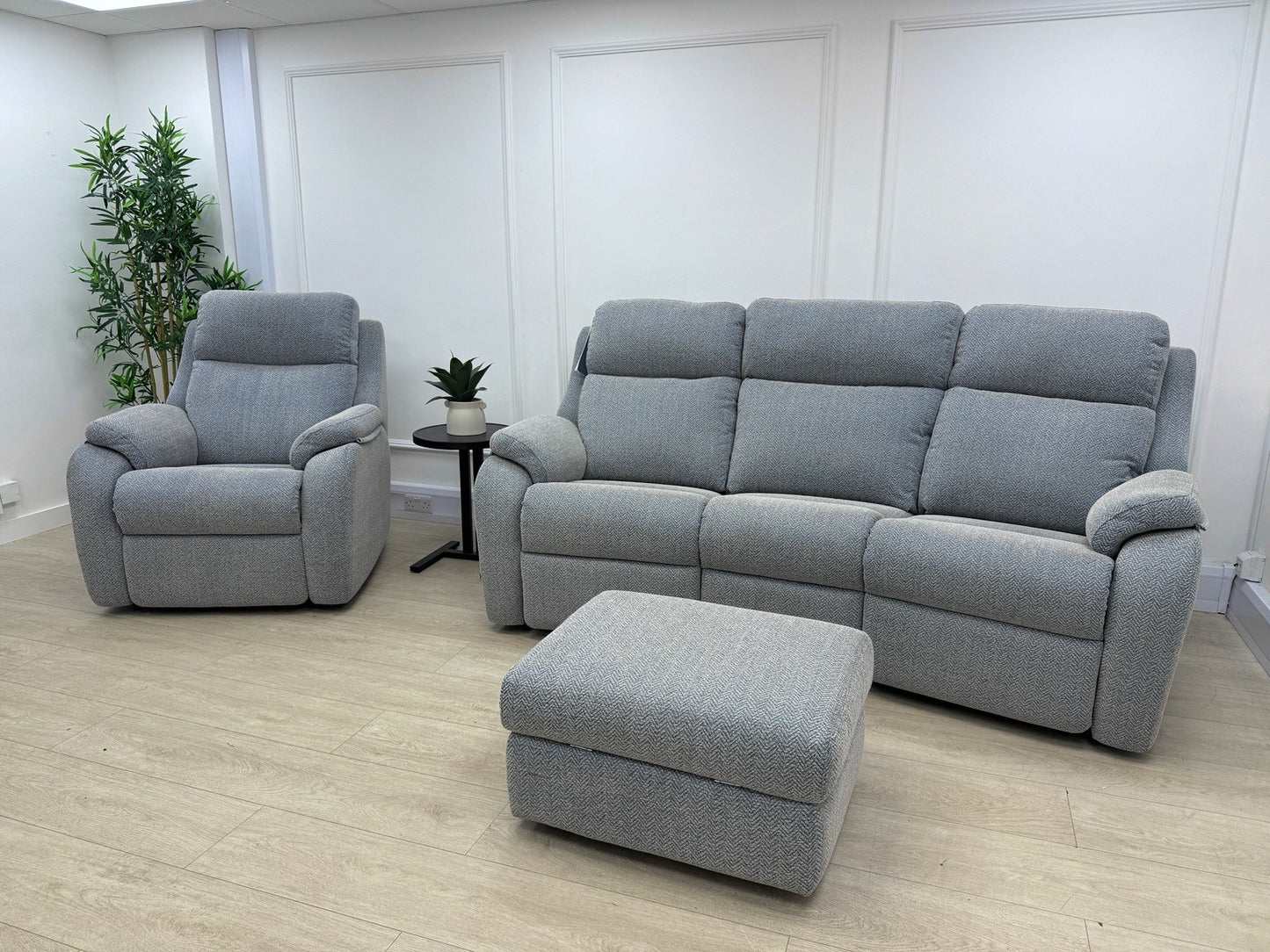 G Plan Kingsbury 3 Seater Curved Sofa & Chair Set Recliner/Lumbar/Headrest