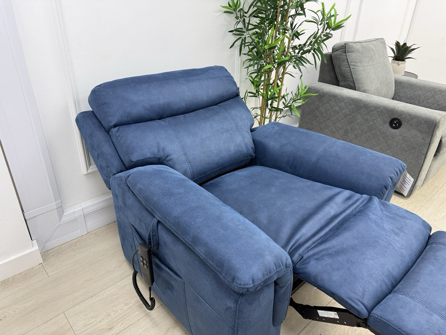 DFS Ronan Power Lift And Rise Chair In Arizona Blue Fabric