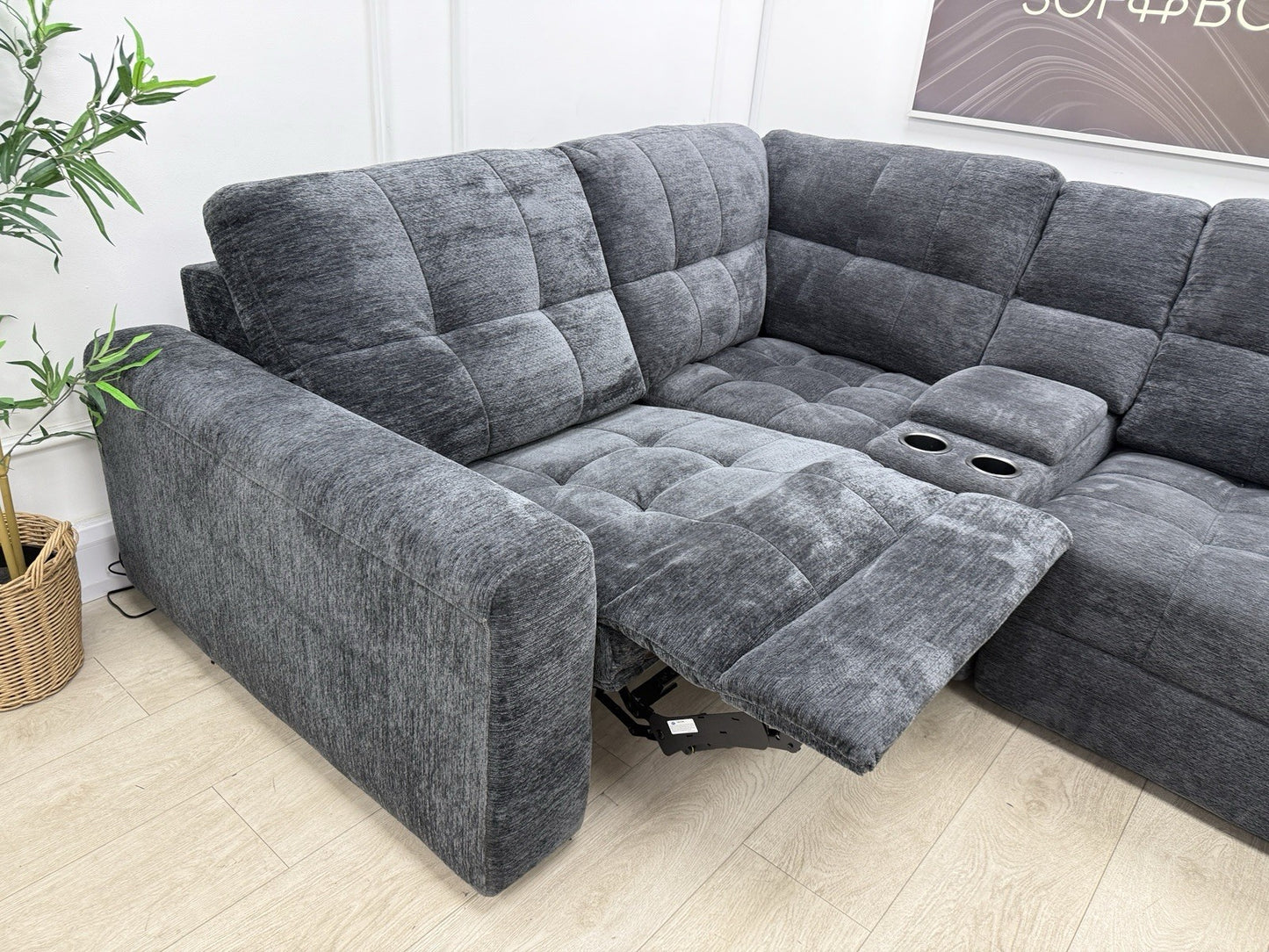 DFS Steller Power Recliner Corner Sofa W/ Speaker Storage In Nuova Black Fabric