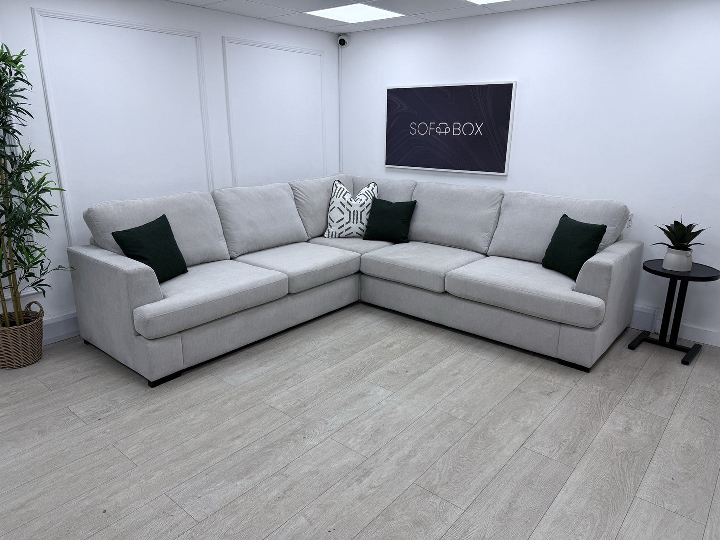 DFS Freya Corner Sofa 2c2 In Silver