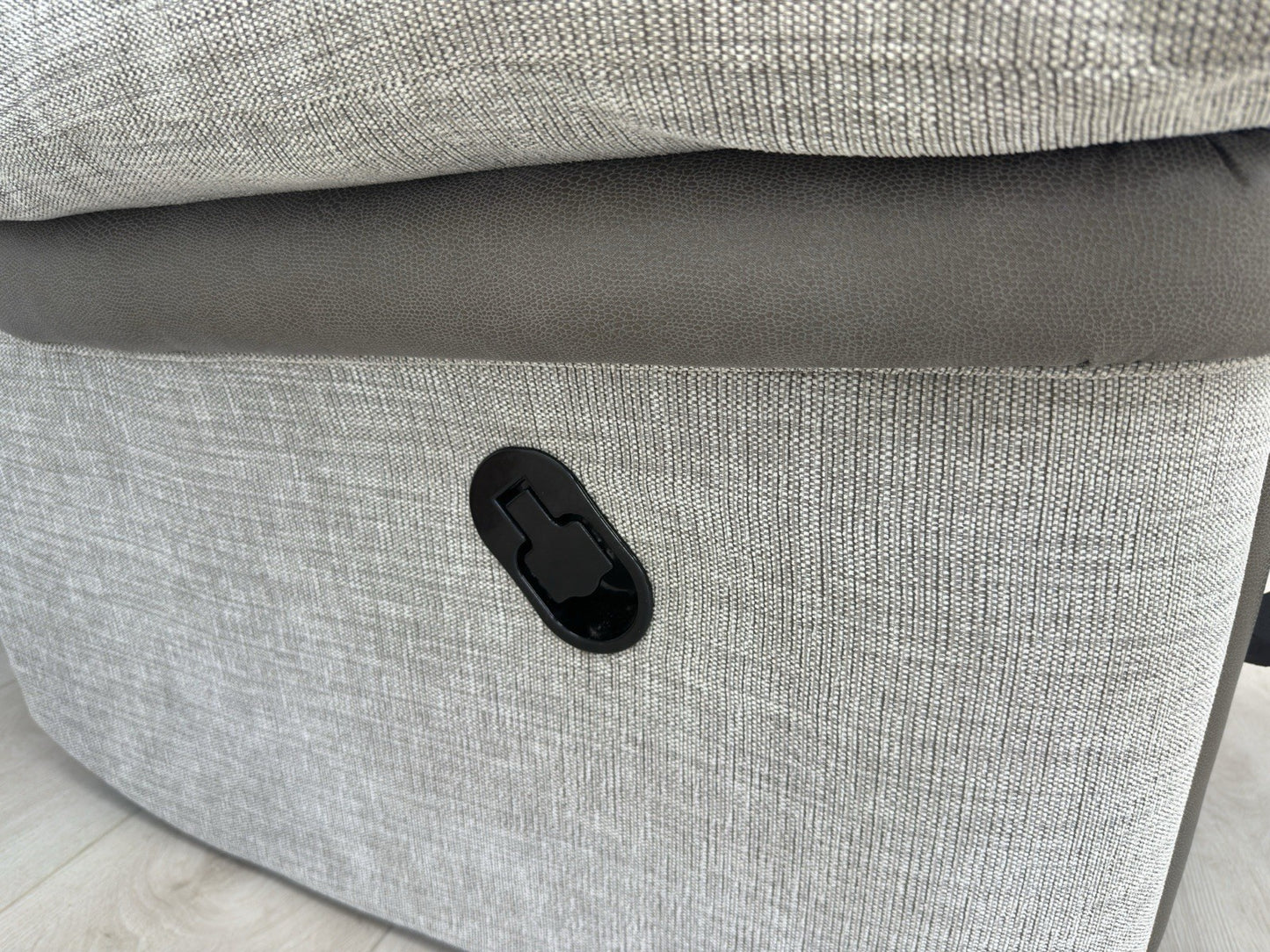 La-Z-Boy Recliner Corner Sofa In Grey