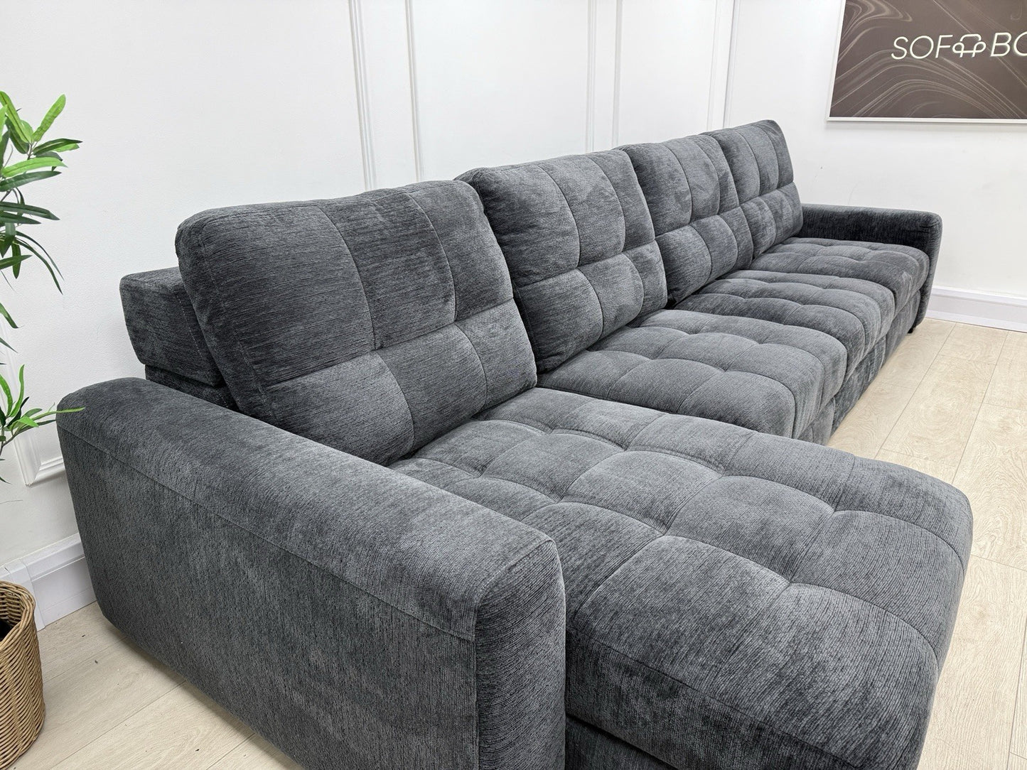 DFS Steller XL Power Chaise Recliner Sofa In Nuova Black Fabric