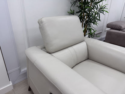 DFS Tahiti Power Recliner Chair In Fossil Leather