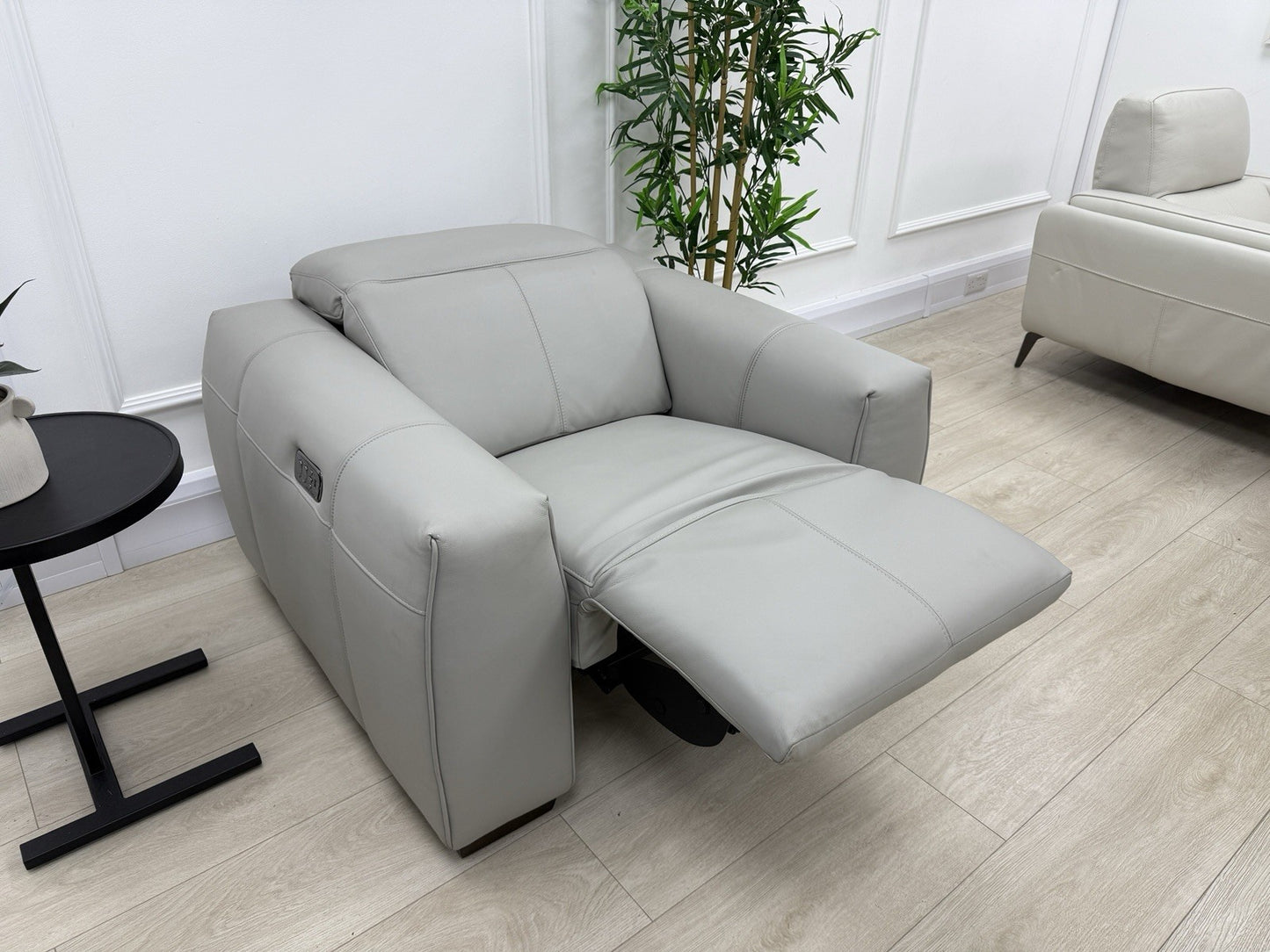 DFS Lauder Memory Power Recliner Armchair In Grey Mist Leather