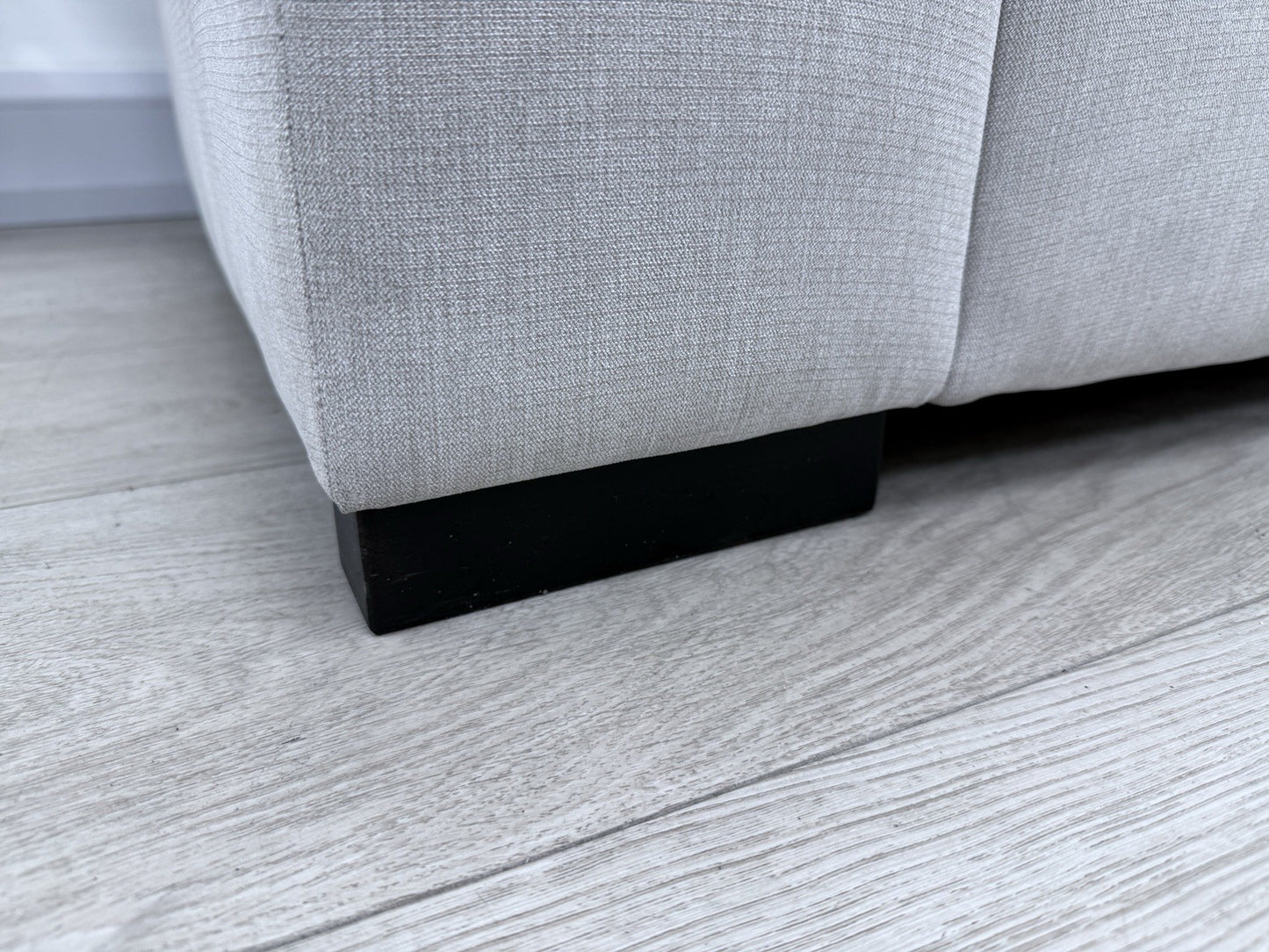 DFS Freya Corner Sofa 2c2 In Silver