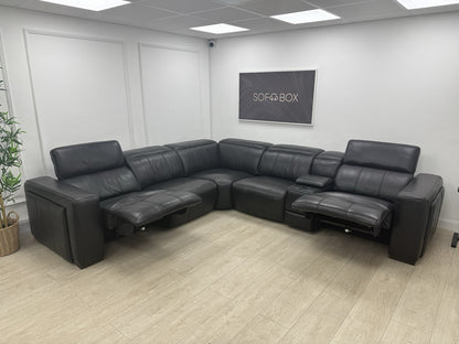 DFS Crusade Heated Power Recliner Corner Sofa Black Leather Smart Console Unit