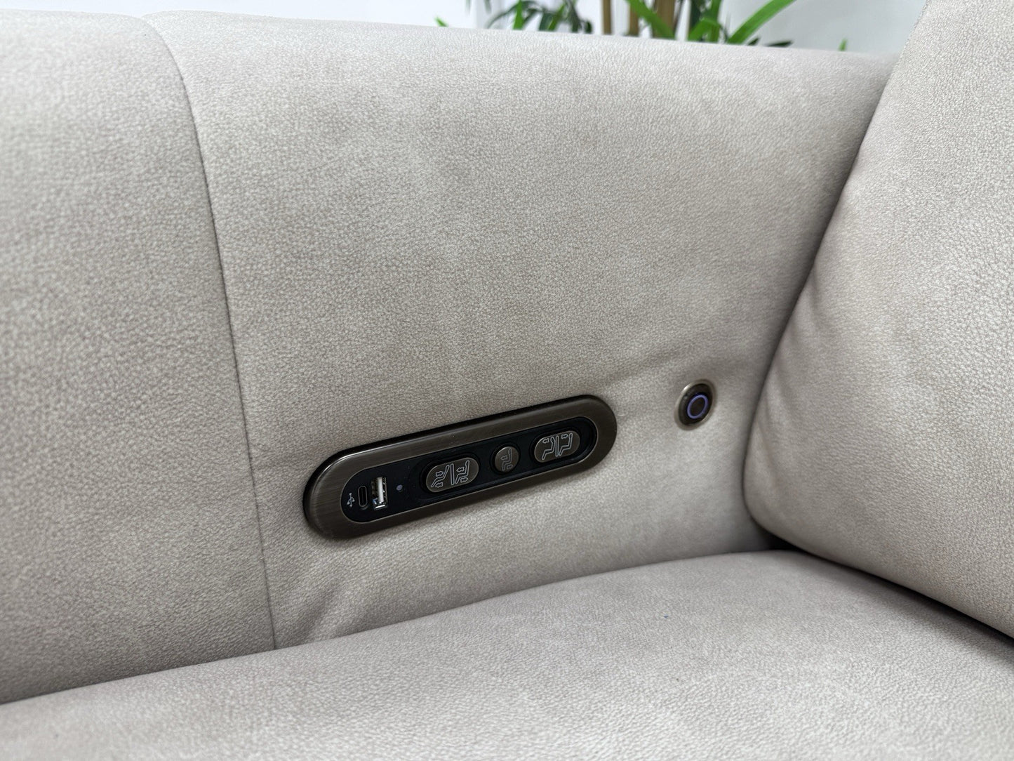 Sofology Lumiere Power Recliner 4 Seater Chaise Sofa In Lifestyle Flecked Ivory
