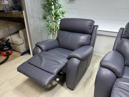 La-Z-Boy Winchester Power Recliner Chair With Headrest Tilt (Set Of 2) - NEW EX DISPLAY