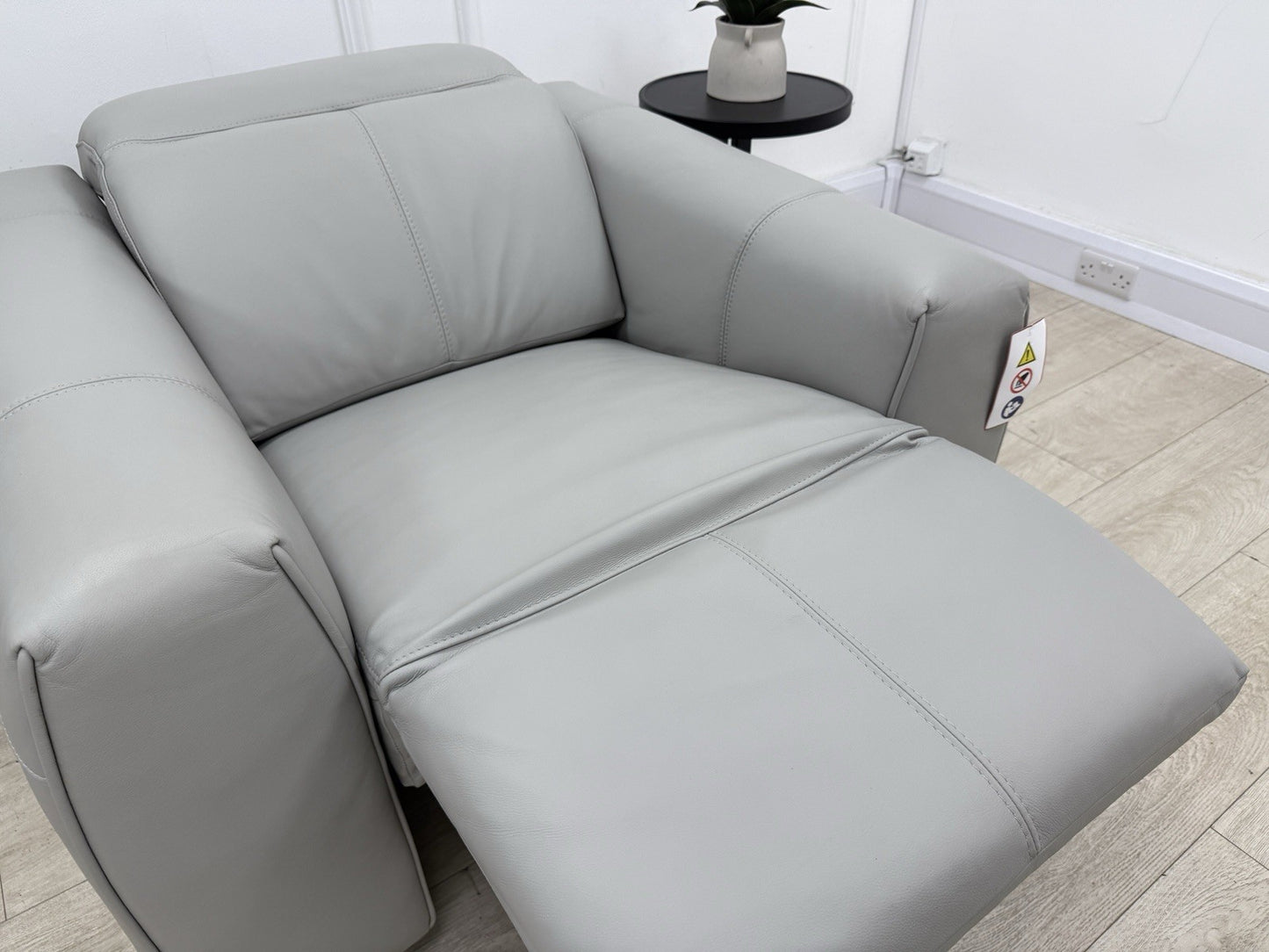 DFS Lauder Power Recliner Chair Memory In Grey Mist Borelli Leather
