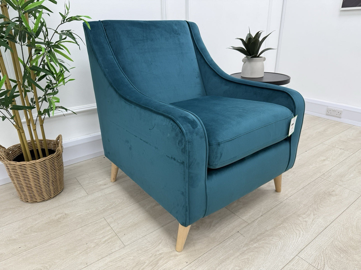 DFS Kian Velvet Accent Chair In Teal