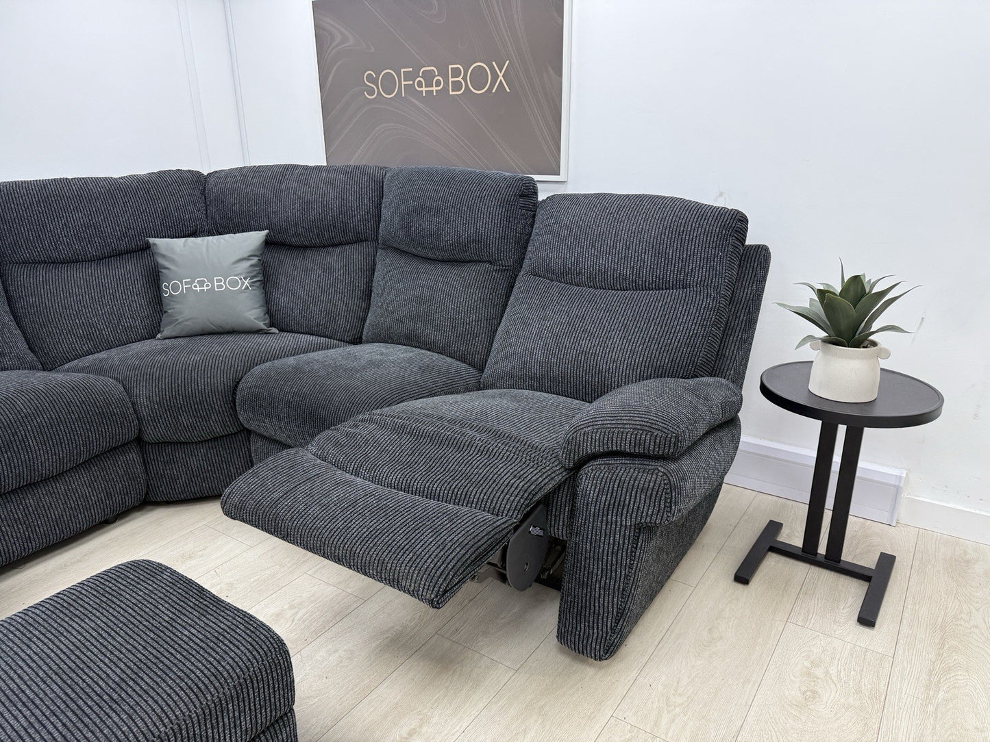 La-Z-Boy Tamla Power Recliner Corner Sofa & Footstool In Black Fabric