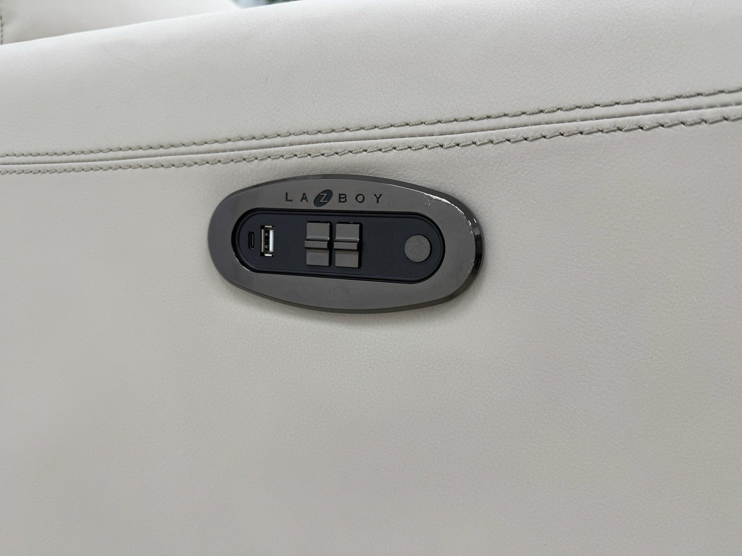 La-Z-Boy Faith Power Recliner/Headrest Armchair In Cream Leather