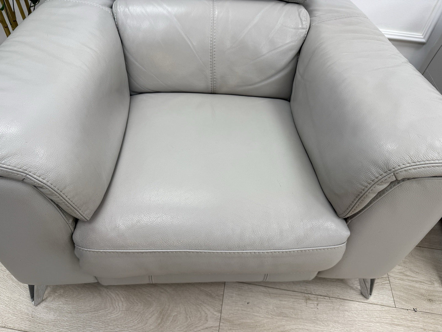 DFS Tahiti Power Recliner Armchair In Light Grey Leather