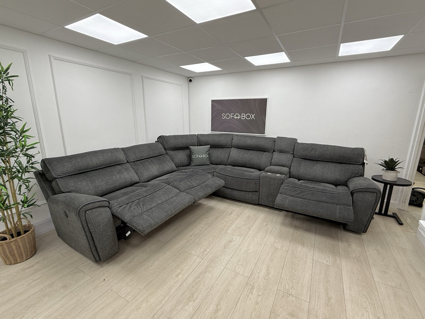 Harvey's Brooklyn 3 X Power Recliner Corner Sofa In Charcoal