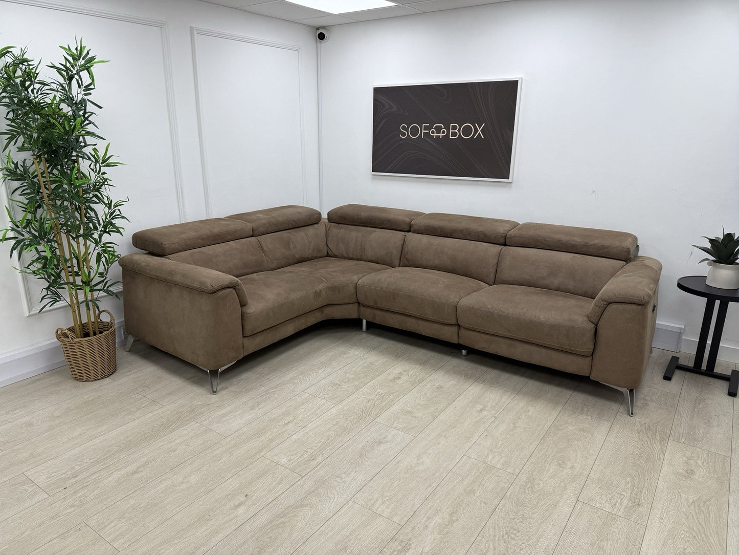 DFS Tahiti Power Recliner Corner Sofa In Arizona Tan Fabric