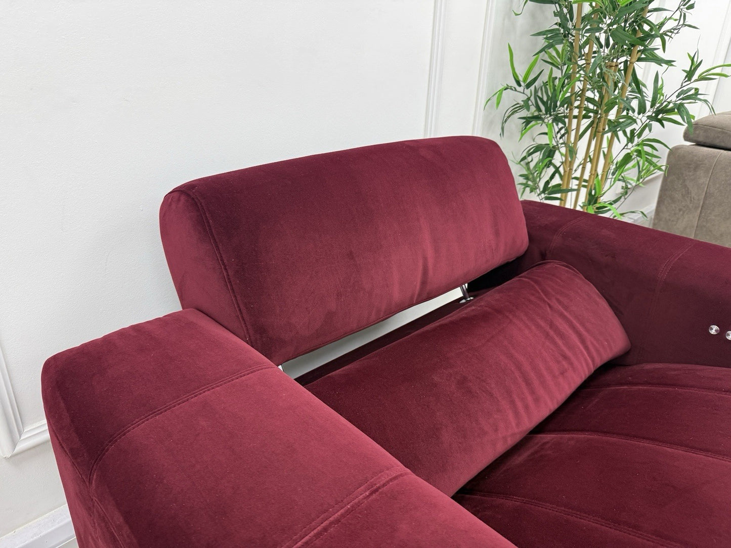 DFS Showcase Power Recliner Chair in Boutique Plum Velvet Fabric