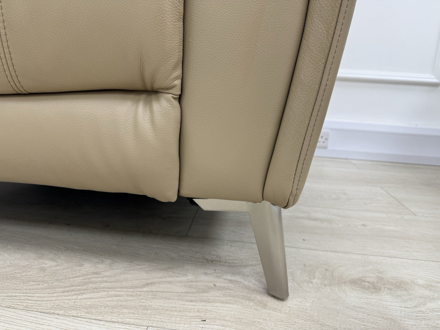 DFS Wren Power Recliner Armchair In Tan Leather