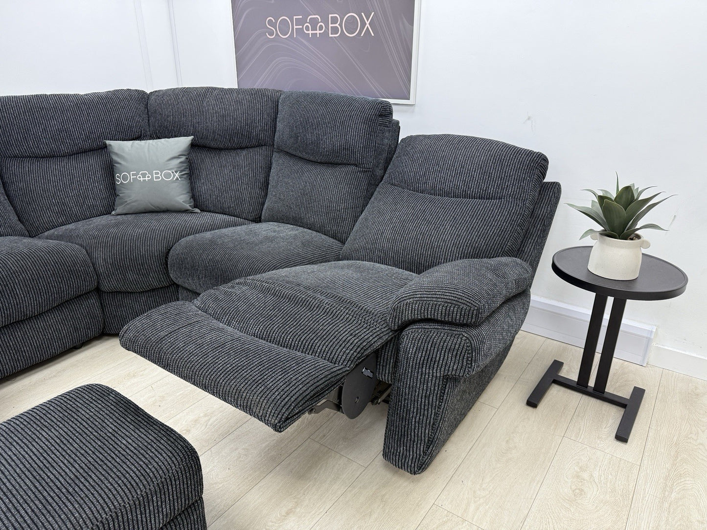 La-Z-Boy Tamla Power Recliner Corner Sofa & Footstool In Black Fabric