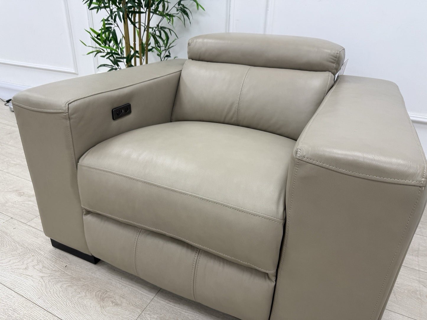 DFS Wander Power Recliner Chair In Taupe Leather