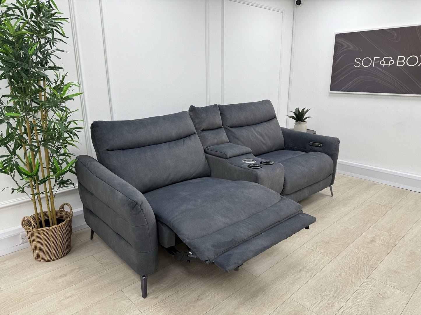 Sofology Renato 2.5 Seater Sofa Recliner Console Unit In Flecked Charcoal