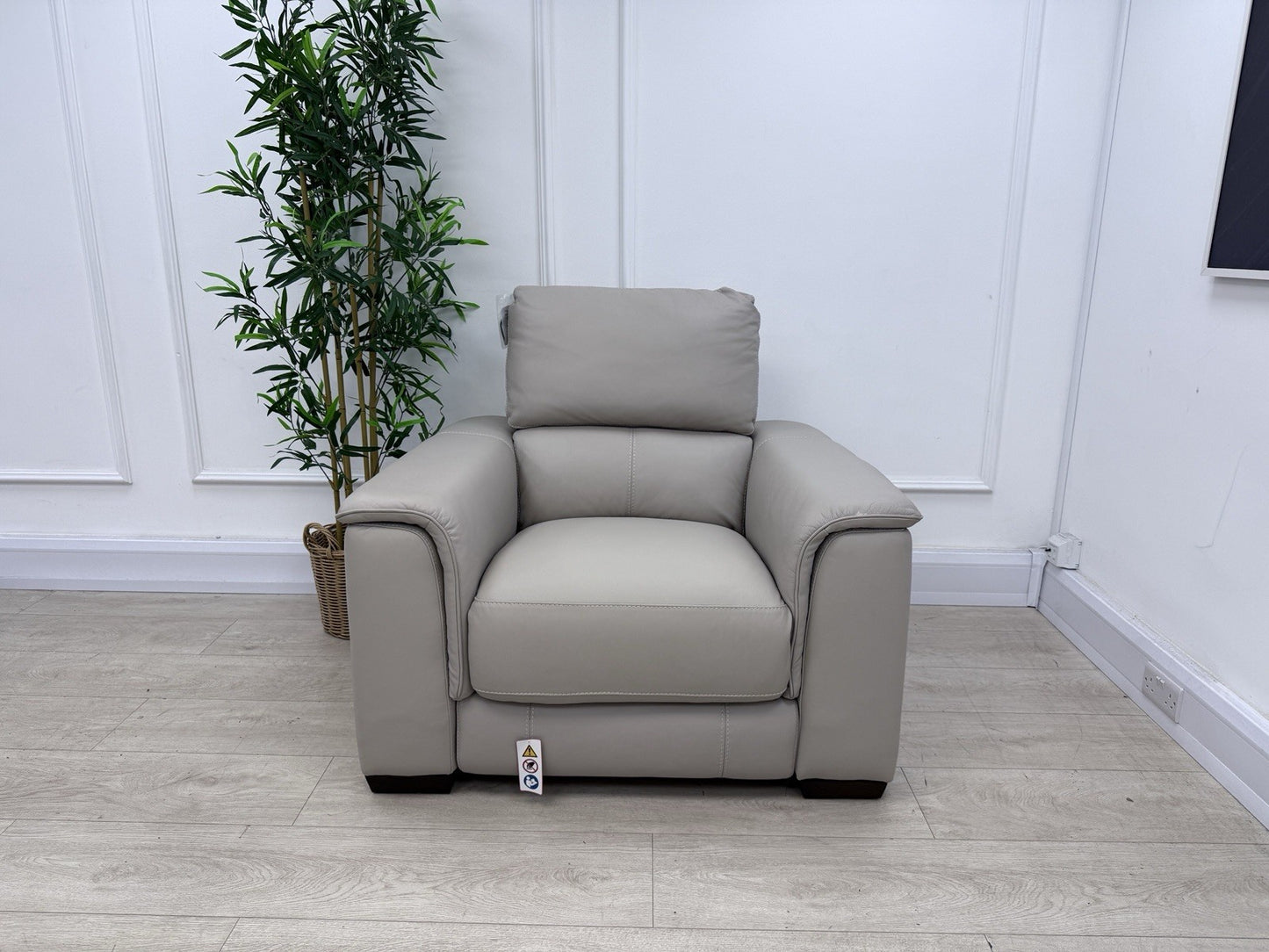 DFS Arwen Leather Power Recliner Chair In Oatmeal Borelli Leather