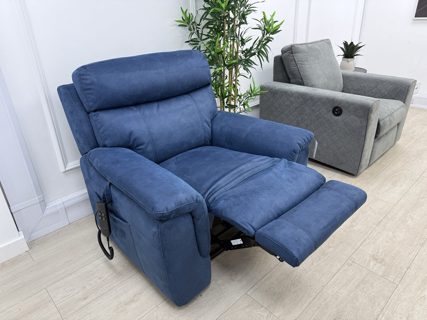 DFS Ronan Power Lift And Rise Chair In Arizona Blue Fabric