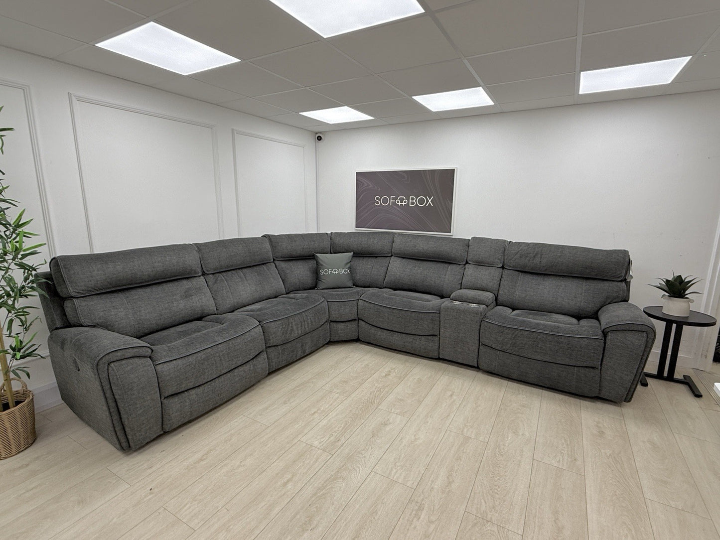 Harvey's Brooklyn 3 X Power Recliner Corner Sofa In Charcoal