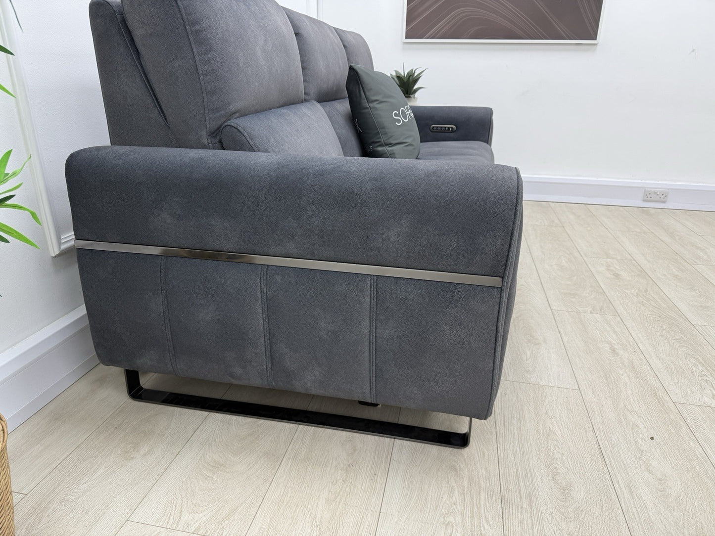 Sofology The Ravello 3 Seater Sofa Recliner/Headrest/Lumbar In Charcoal Fabric