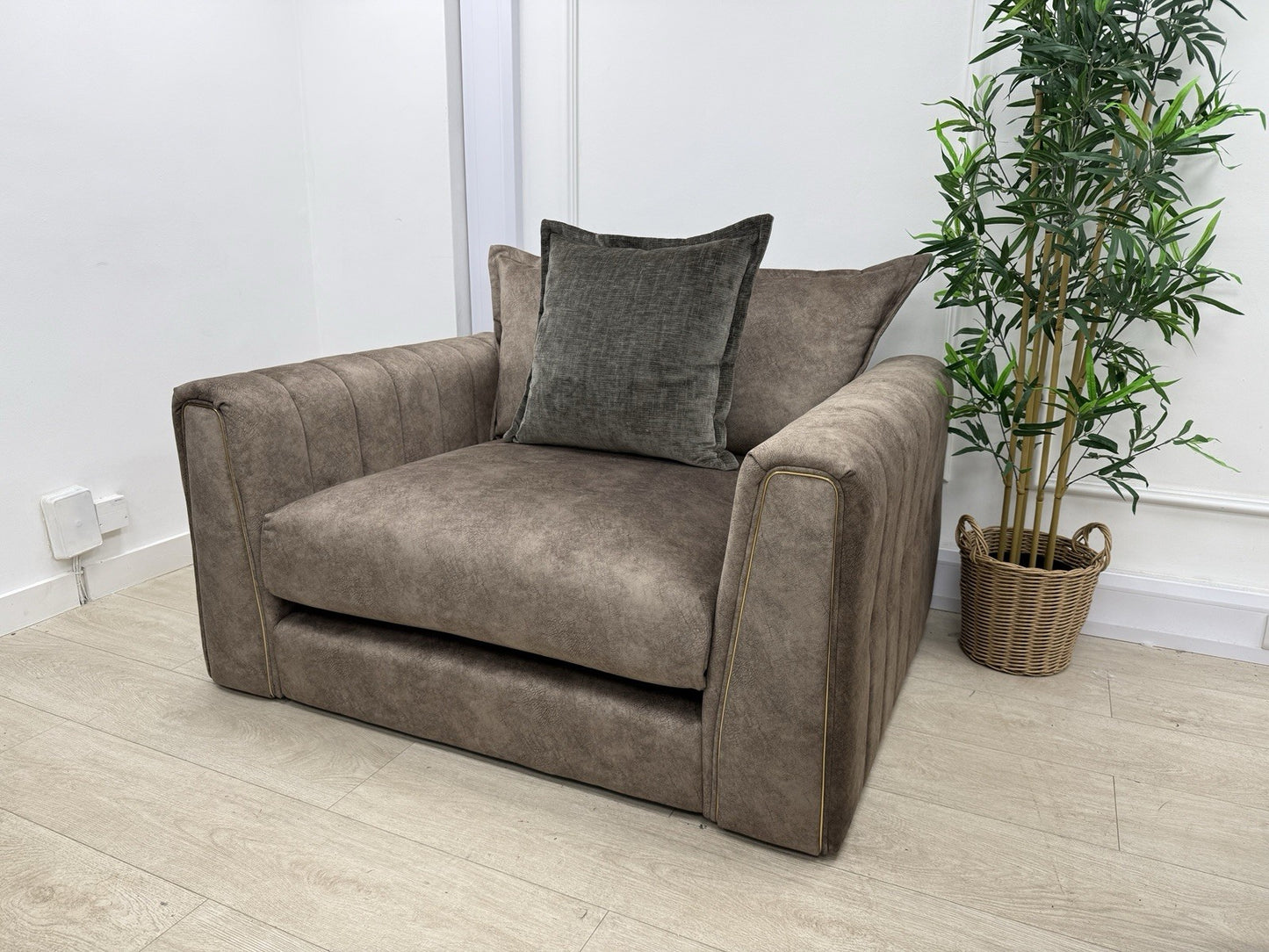 DFS Devine Armchair In Chocolate Combination