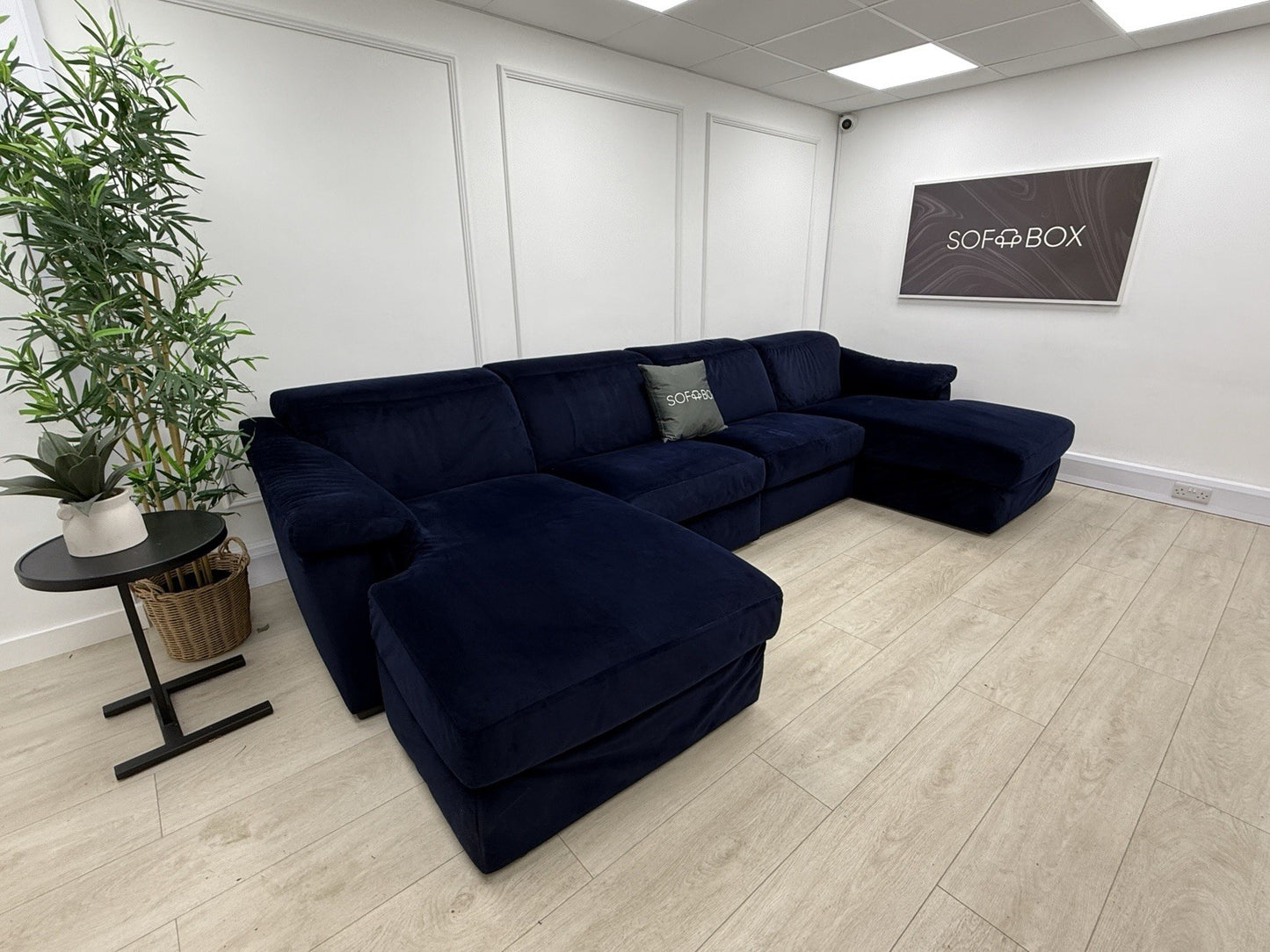 Natuzzi U Shape Recliner Chaise Corner Sofa In Blue Velvet