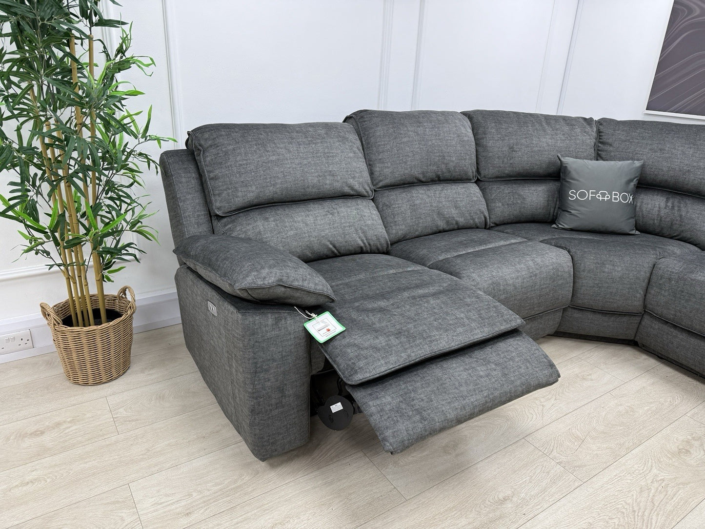 Oak Furnitureland Goodwood Power Recliner Corner Sofa In Plush Charcoal Fabric