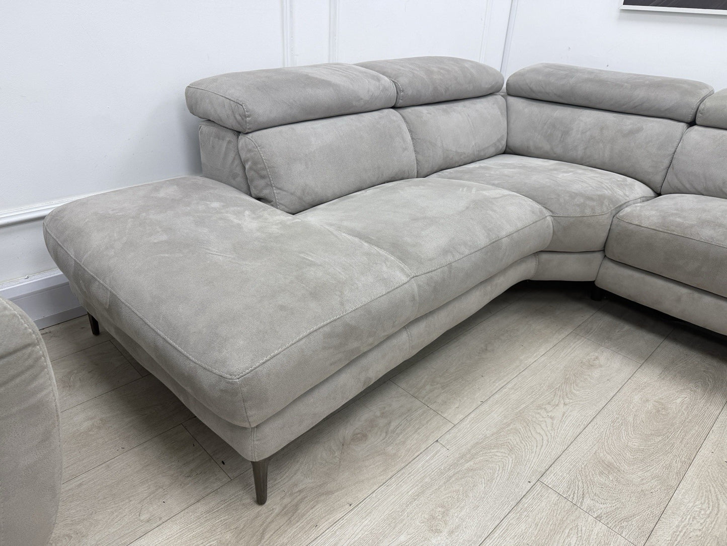 Fishpools Bella Power Recliner Corner Sofa & Amalfi Swivel Chair Set Dove Grey