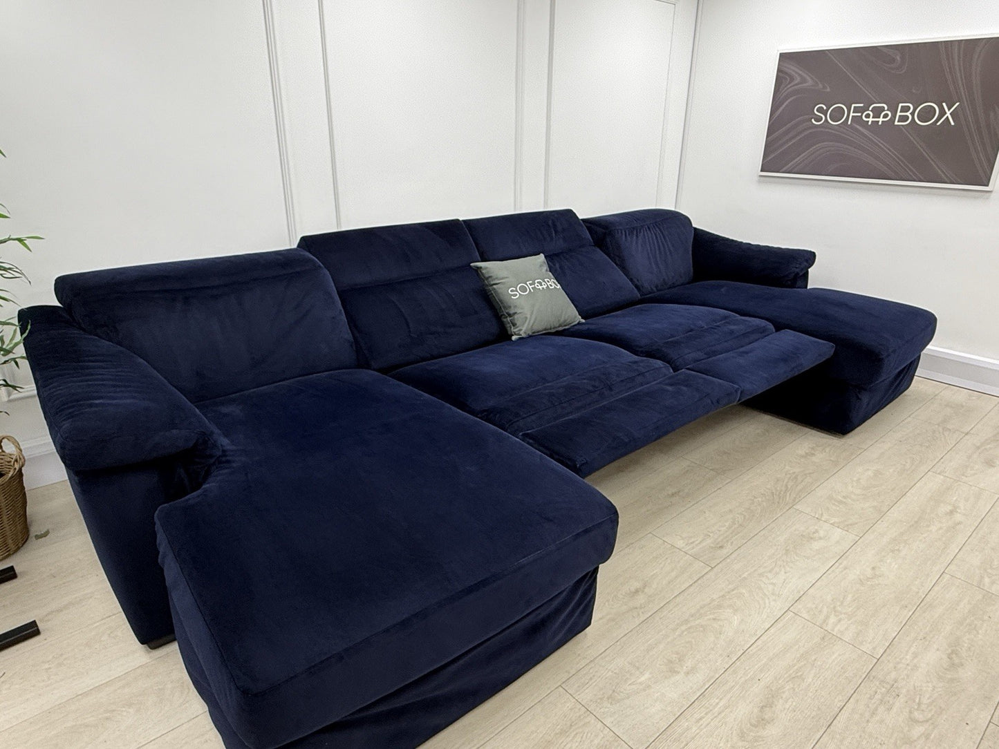 Natuzzi U Shape Recliner Chaise Corner Sofa In Blue Velvet