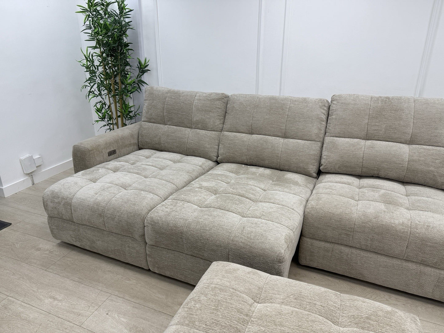 DFS Steller XL Power Recliner Chaise Sofa In Taupe Fabric
