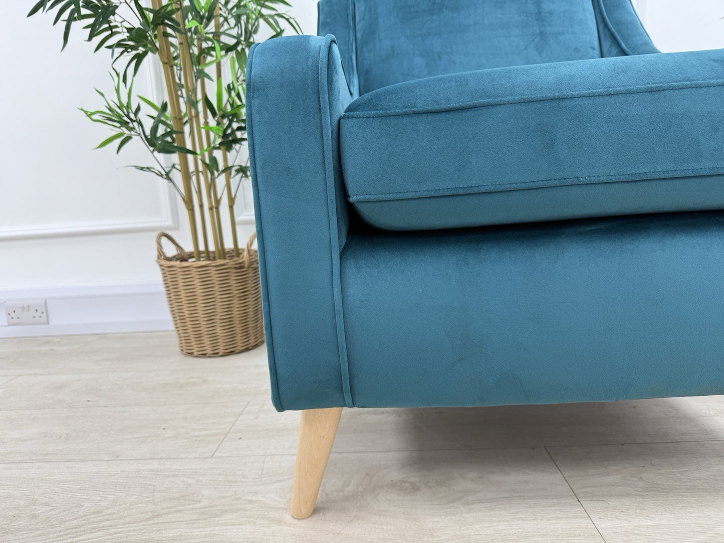 DFS Kian Velvet Accent Chair In Teal