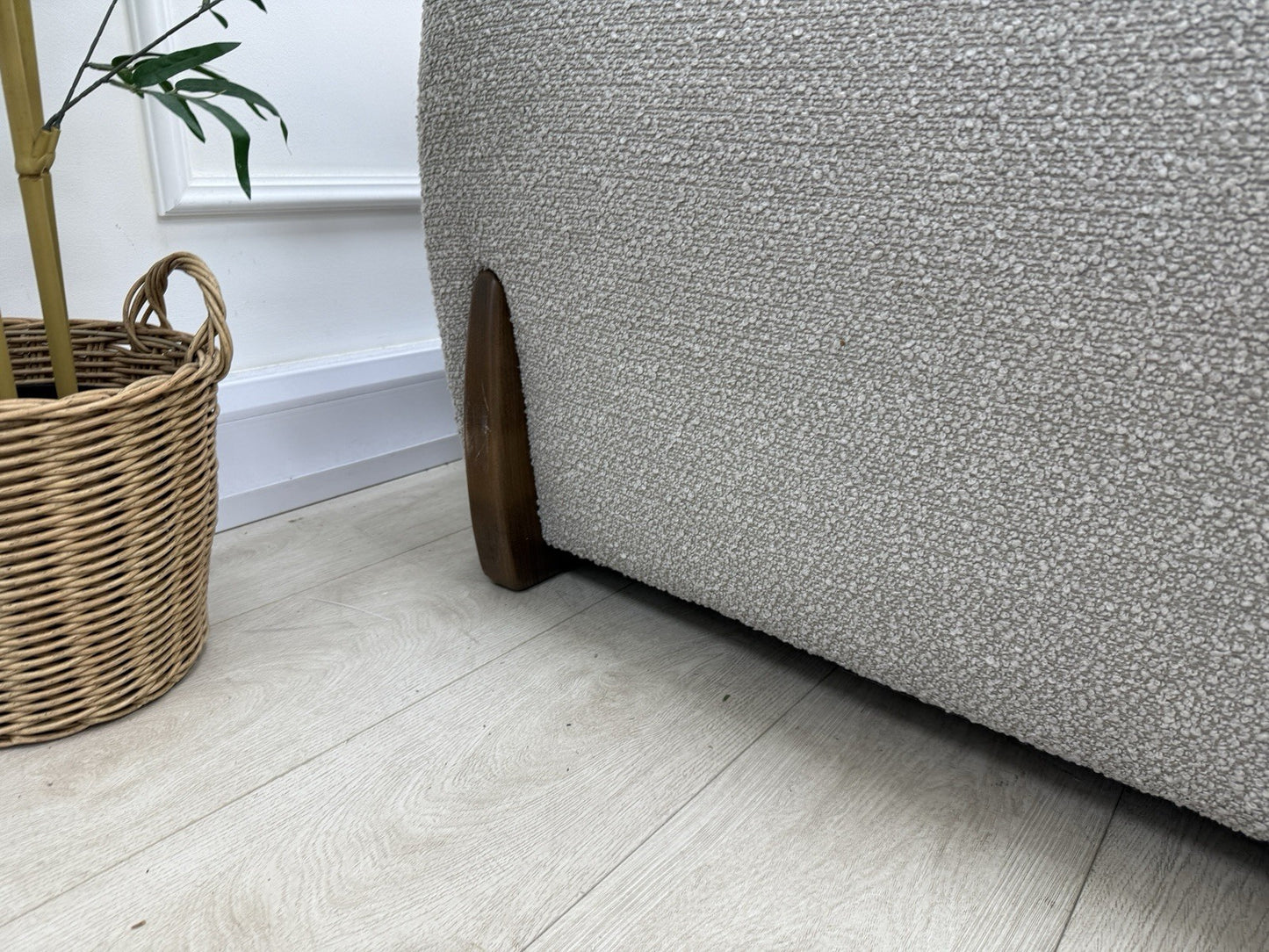 Sofology Marble Arch Mink/Natural Mix Cologne Boucle Loveseat