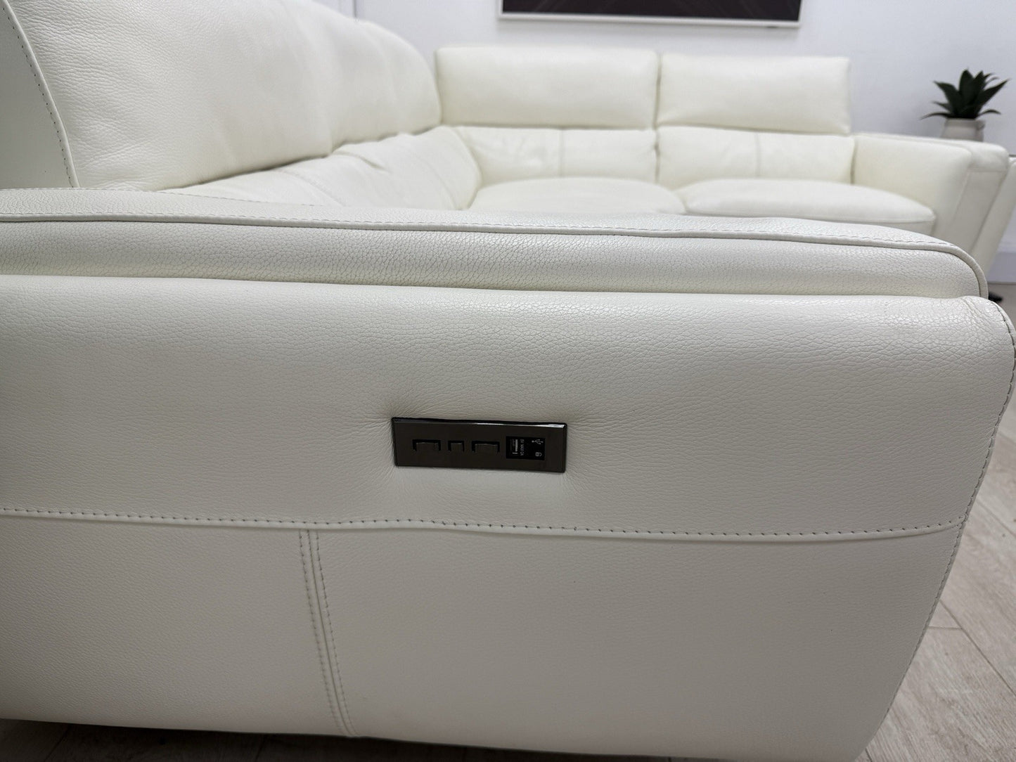 DFS San Antonio Power Recliner Corner Sofa In Snow Leather