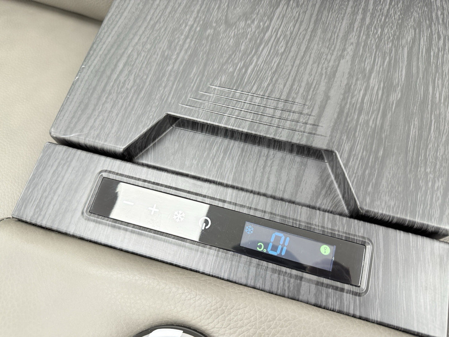 Sofology Premiere 2.5 Seater Power Recliner Sofa In Grey Leather