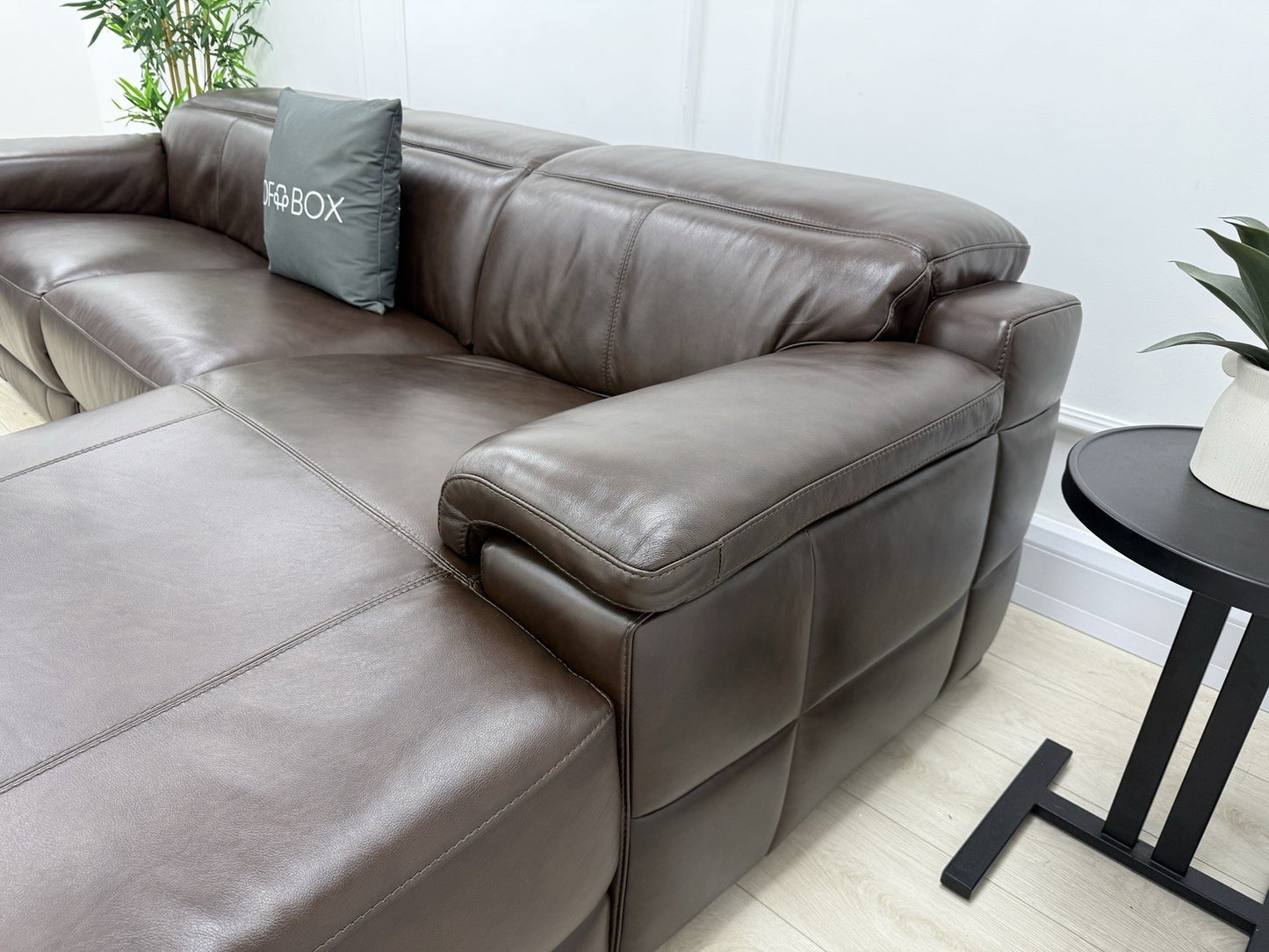 Sofology Laurence 3 Seater Recliner Chaise Sofa In Mahogany Brown Leather