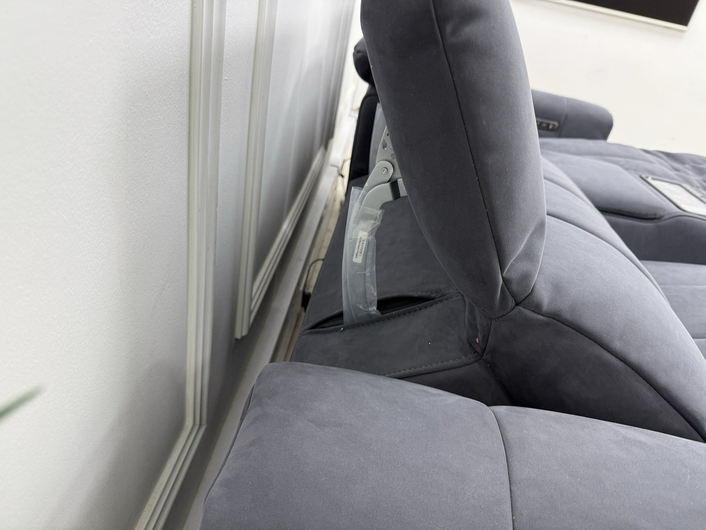 Sofology The Paramount 2.5 Seater Sofa Recliner/Headrest In Nubuck Charcoal